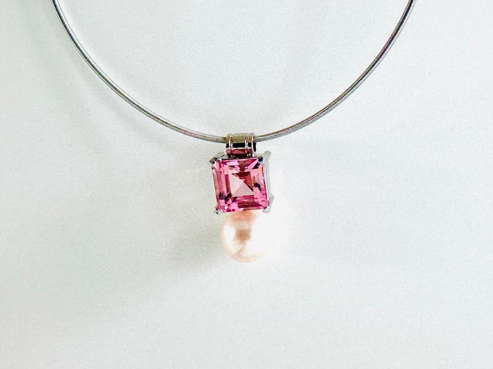 Anhänger 750/- Weißgold mit Amethyst und Perle