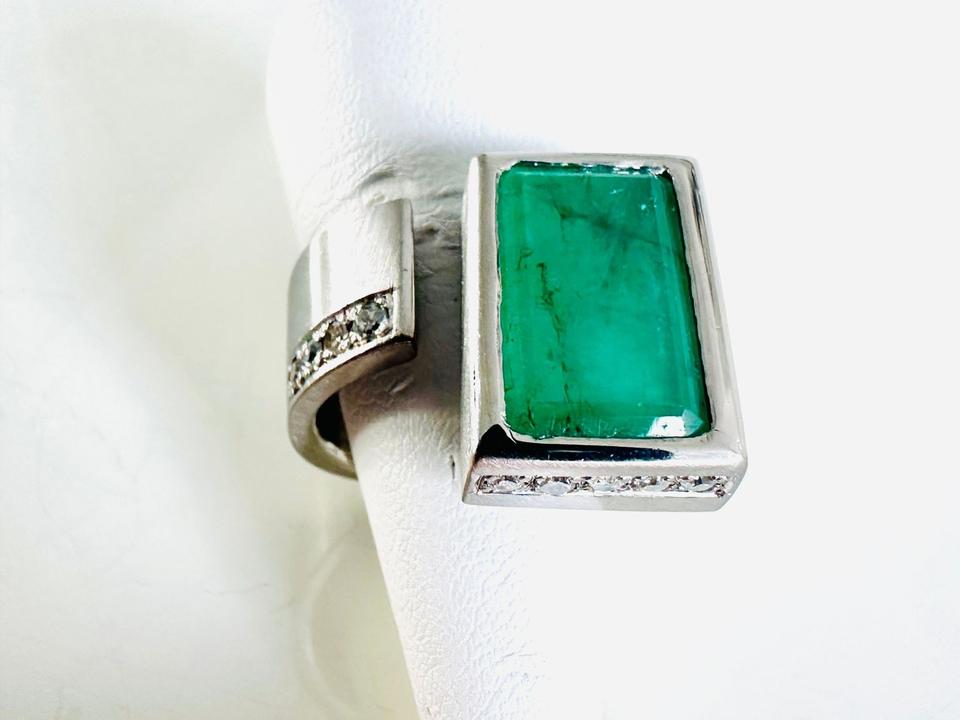 Ring 585/- Weißgold mit Smaragd und Brillianten 0,50 ct Handar – Bild 8