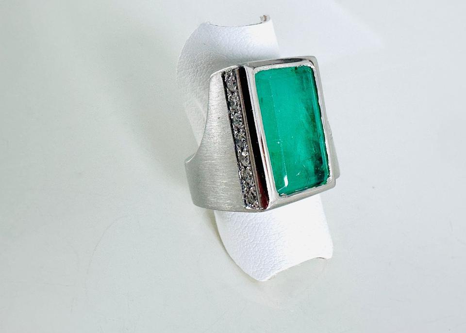 Ring 585/- Weißgold mit Smaragd und Brillianten 0,50 ct Handar – Bild 12