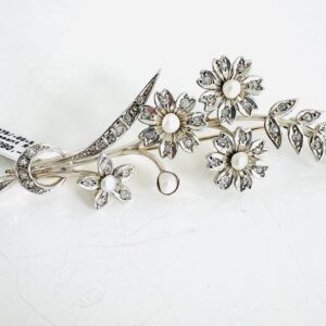 Antike Nadel 375/- Gelbgold und Silber und Diamantrosen