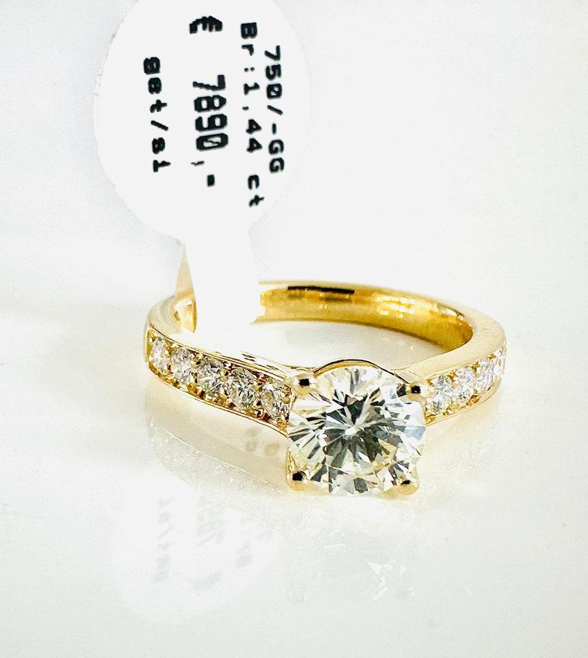 Brilliantring 750/- Gelbgold 1,44 ct mit Expertise