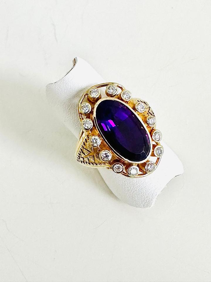Ring 585/- Gold mit Amethyst und Brillianten – Bild 2