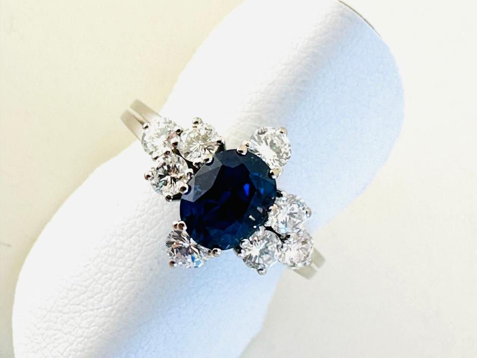 Ring 750/- Weißgold mit Brillanten 0,78 ct Tw/Lupenr, und Saphir – Bild 11