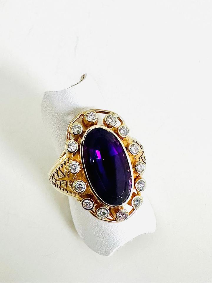 Ring 585/- Gold mit Amethyst und Brillianten – Bild 8