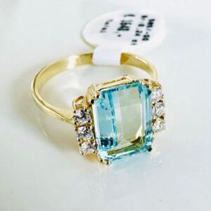 Ring 585/- Gold mit Aquamarin und Brillia,0,24ct Tw/si