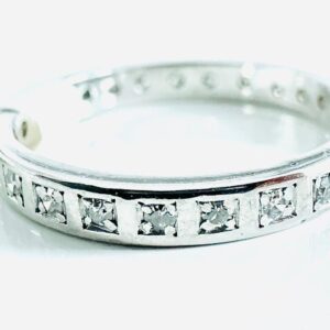 Ring 750/- Weißgold mit 25 Brillanten 0,20 ct W/si