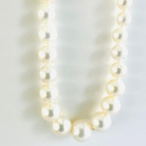 Perlenkette Verlaufende Akoya Kette mit Magnet Schloss 585/- Gold