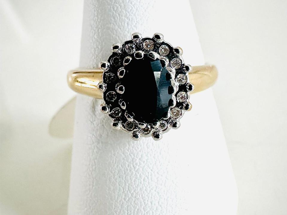 Ring 585/- Gold mit Saphir und Brillianten – Bild 2