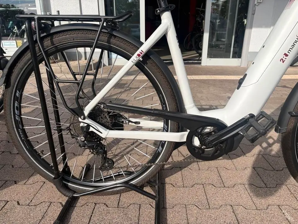 2R MANUFAKTUR ELX 11 WAVE E-BIKE BOSCH 750Wh 85Nm Stattt 2999€ – Bild 4